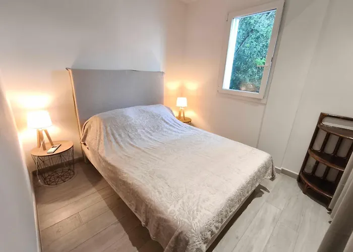 Vakantiehuis House With Splendid View - *