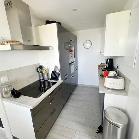 House With Splendid View -